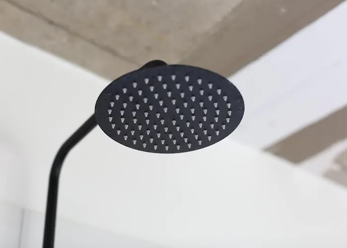 At 7 فندق رايسفايك