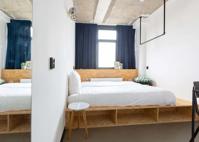 At 7 3* رايسفايك